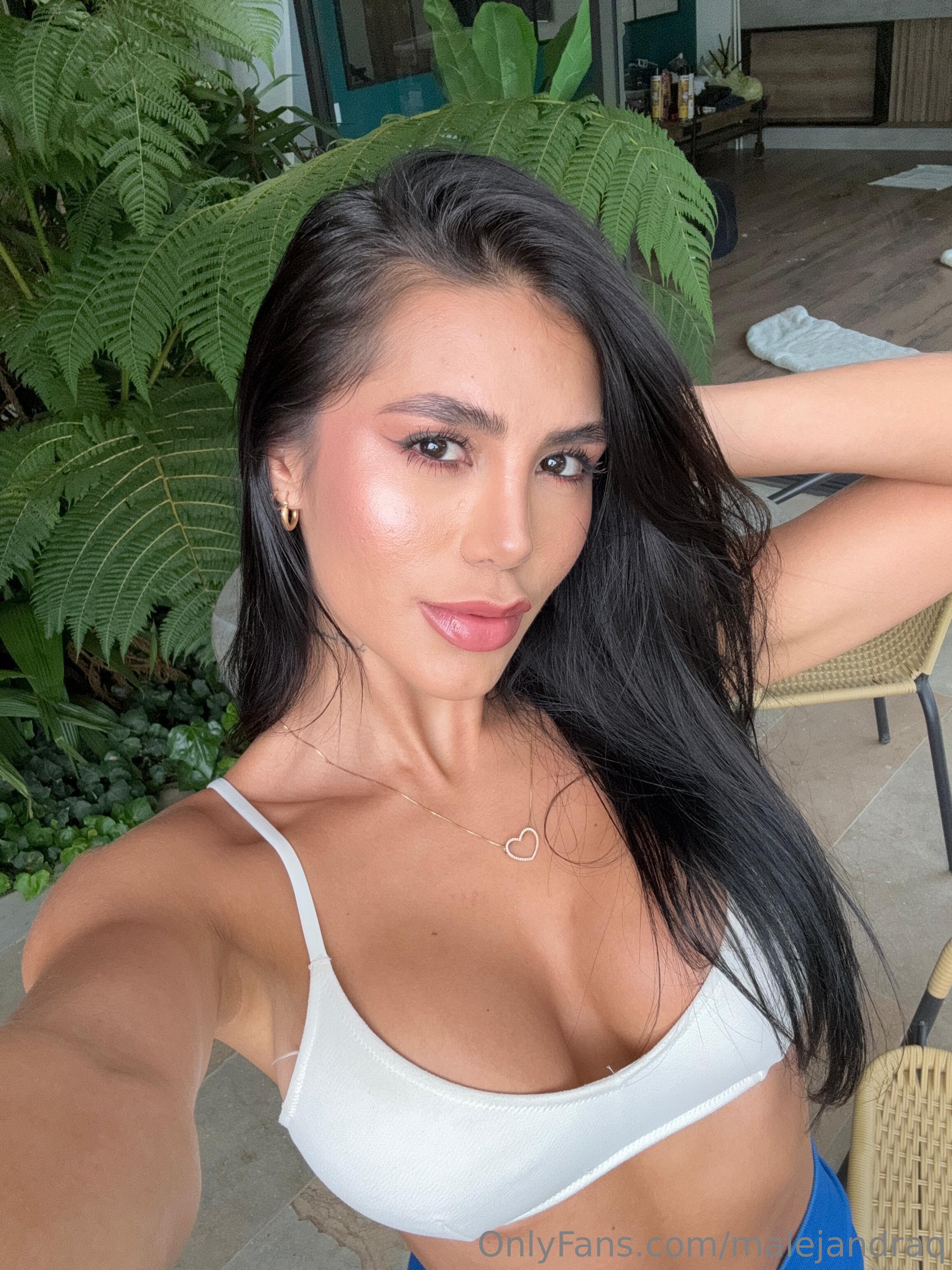 malejandraq image malejandraq-20251029-204322-7824