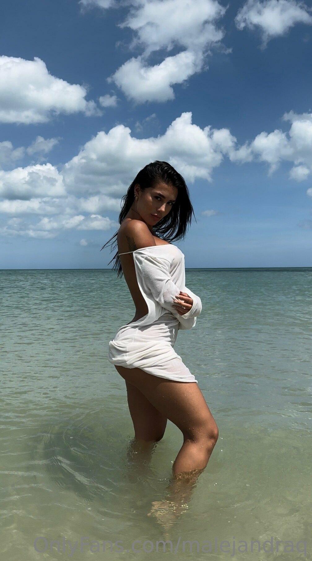 malejandraq image malejandraq-20251029-212549-3595