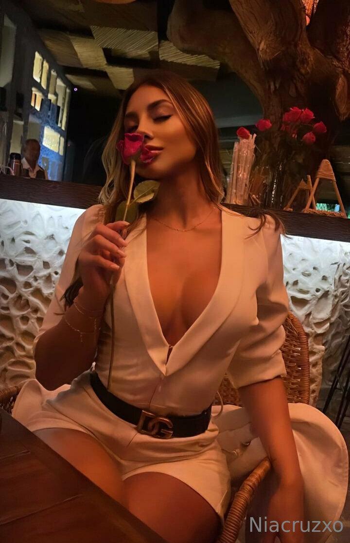 niacruzxo image niacruzxo-20251030-004152-3608