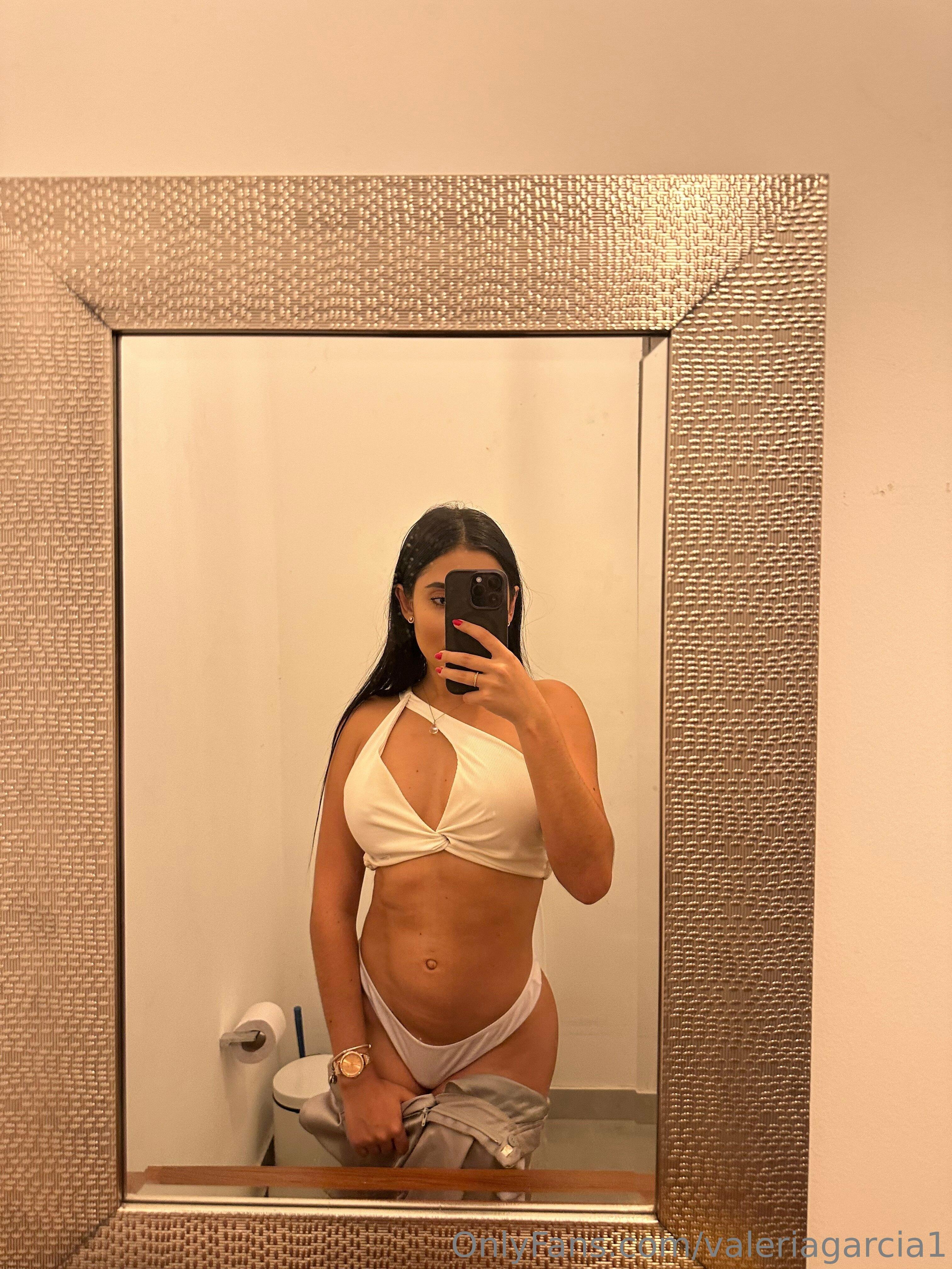 valeriagarcia1 image valeriagarcia1-20251029-015411-5623