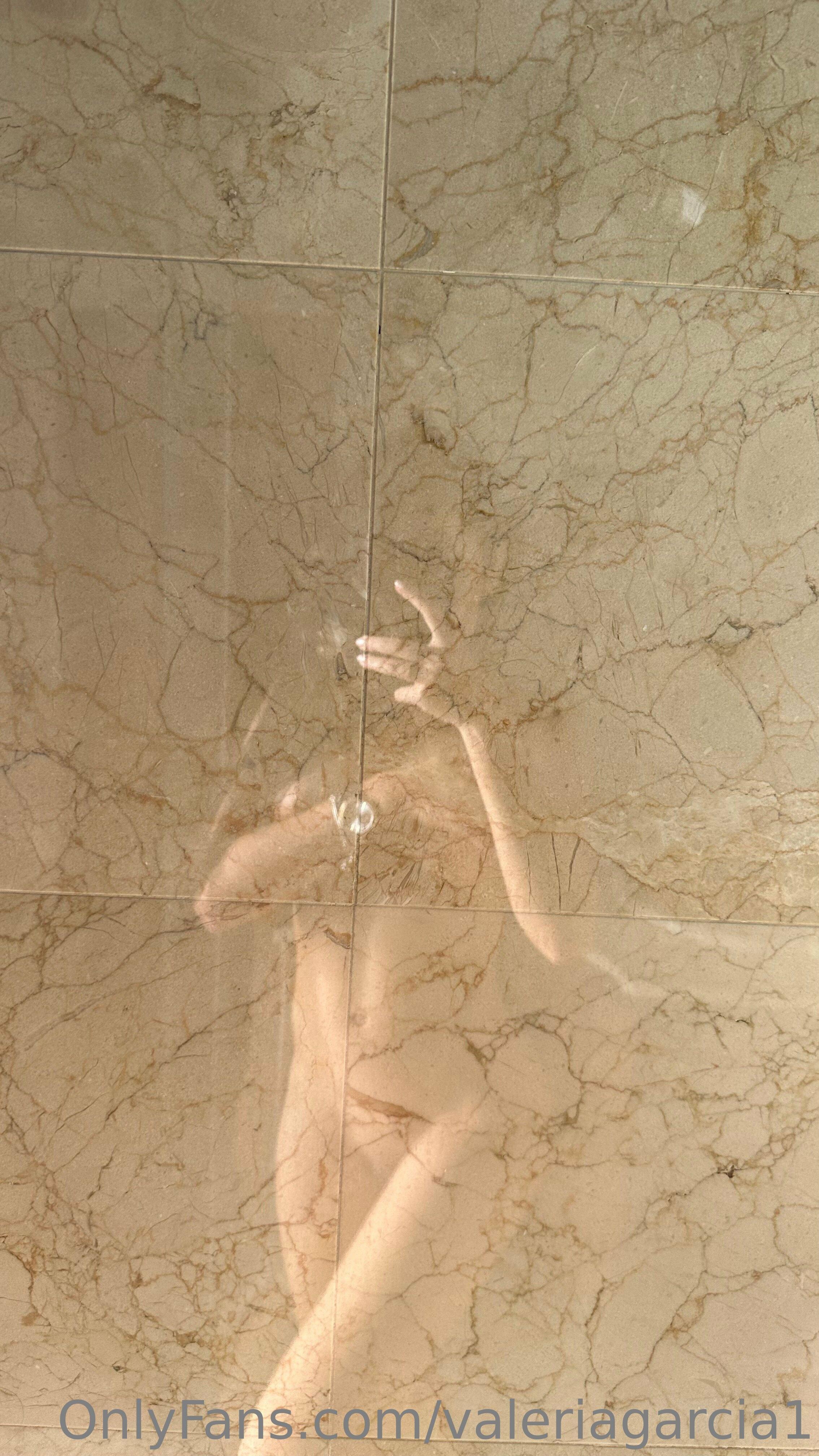 valeriagarcia1 image valeriagarcia1-20251029-020203-7273